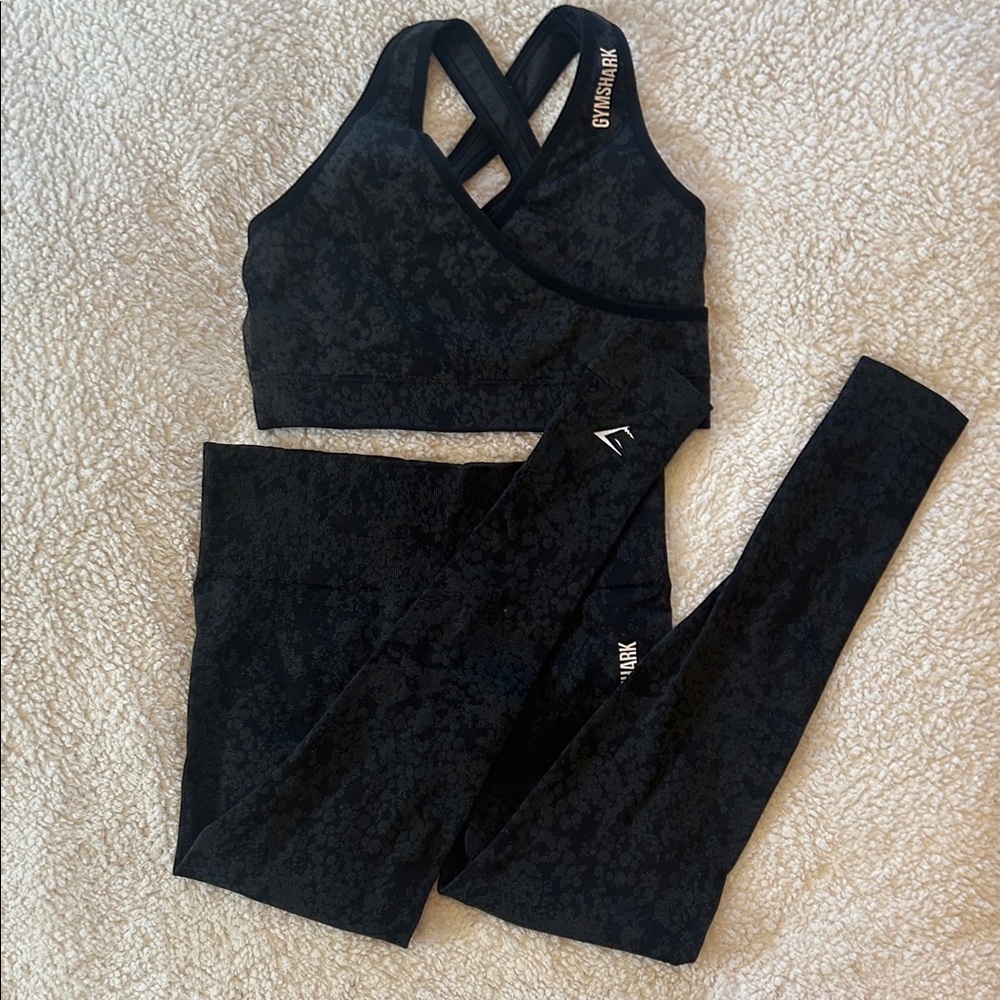 Gymshark Animal Adapt set